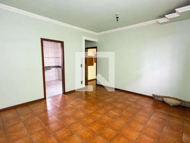 Casa aluguel em Região Geográfica Imediata de Belo Horizonte, Região Metropolitana de Belo Horizonte