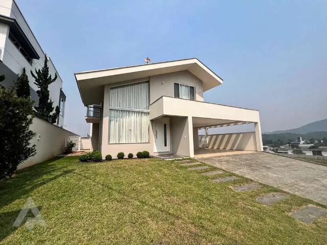 Casa aluguel em Região Geográfica Imediata de Blumenau, Blumenau