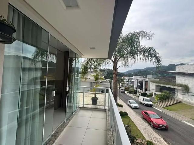 Casa aluguel em Região Geográfica Imediata de Blumenau, Blumenau