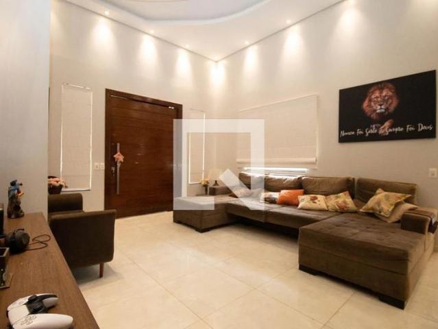 Casa aluguel em São Sebastião, Região Geográfica Intermediária do Distrito Federal