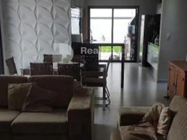 Casa aluguel em Região Imediata de São José dos Campos, Região Metropolitana do Vale do Paraíba e Litoral Norte