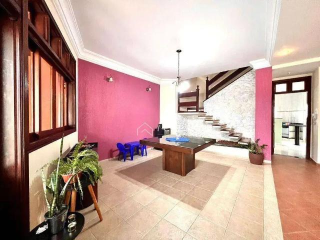 Casa aluguel em Região Imediata de São José dos Campos, Região Metropolitana do Vale do Paraíba e Litoral Norte