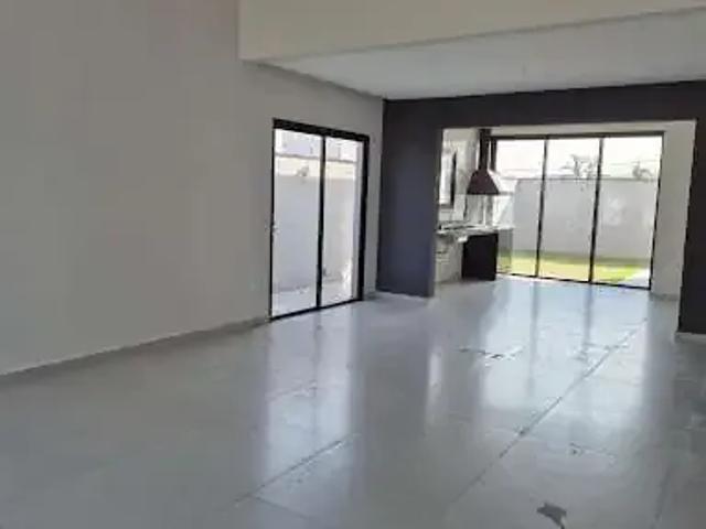 Casa aluguel em Região Imediata de São José dos Campos, Região Metropolitana do Vale do Paraíba e Litoral Norte