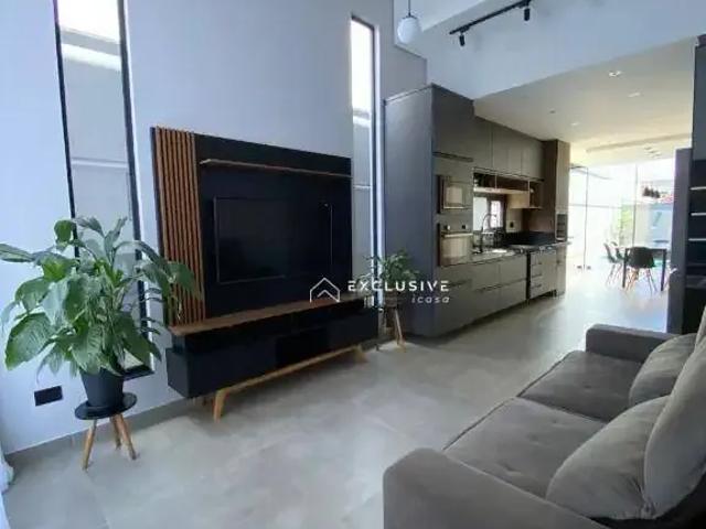 Casa aluguel em Região Imediata de São José dos Campos, Região Metropolitana do Vale do Paraíba e Litoral Norte