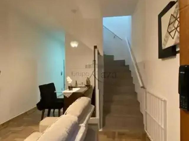 Casa aluguel em Região Imediata de São José dos Campos, Região Metropolitana do Vale do Paraíba e Litoral Norte