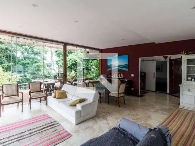 Casa aluguel em Região Imediata de São Paulo, Região Metropolitana de São Paulo