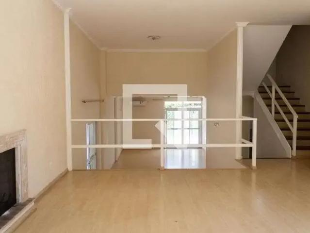Casa aluguel em Cotia, Vila Viviana