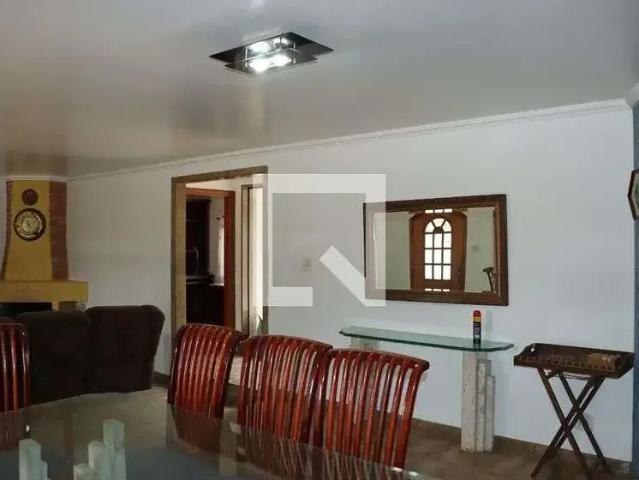 Casa aluguel em Região Imediata de São Paulo, Região Metropolitana de São Paulo