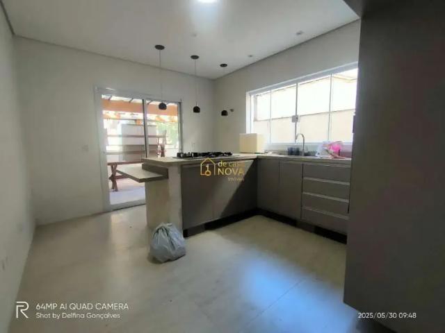 Casa aluguel em Cotia, Vila Jovina