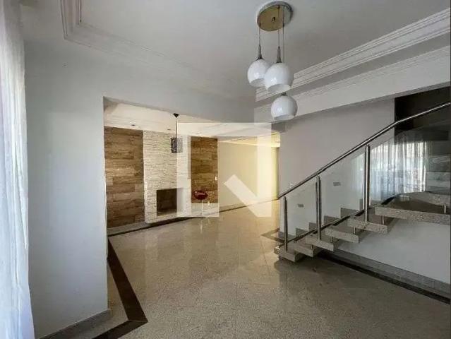 Casa aluguel em Região Imediata de São Paulo, Região Metropolitana de São Paulo