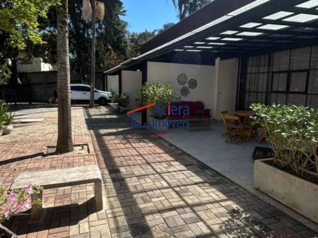 Casa aluguel em Cotia