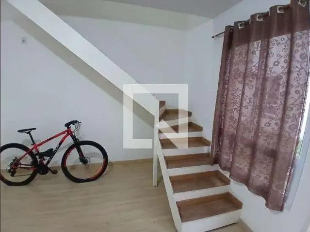 Casa aluguel em Caucaia do Alto, Cotia