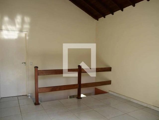 Casa aluguel em Vila Santo Antônio do Portão, Cotia