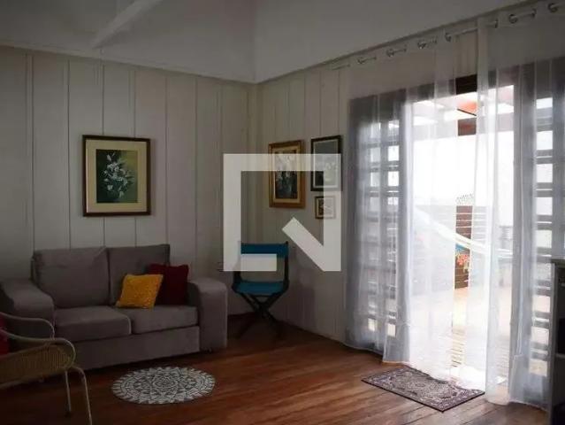 Casa aluguel em Região Geográfica Imediata de Curitiba, Região Metropolitana de Curitiba
