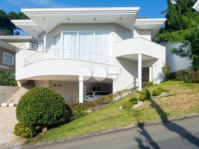 Casa aluguel em Curitiba, Taboão