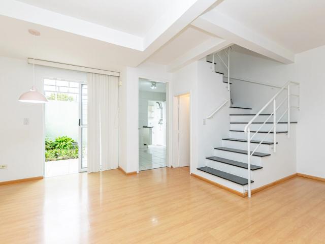 Casa aluguel em Uberaba, Curitiba
