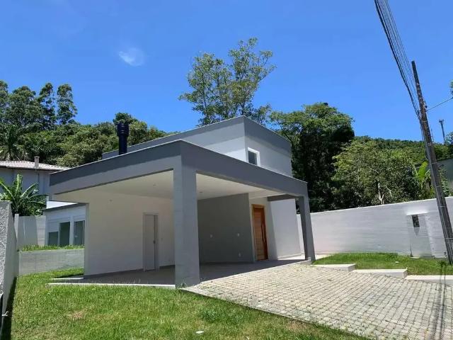 Casa aluguel em Região Geográfica Imediata de Florianópolis, Desterro