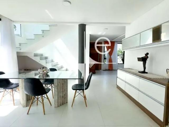 Casa aluguel em Região Geográfica Imediata de Florianópolis, Desterro