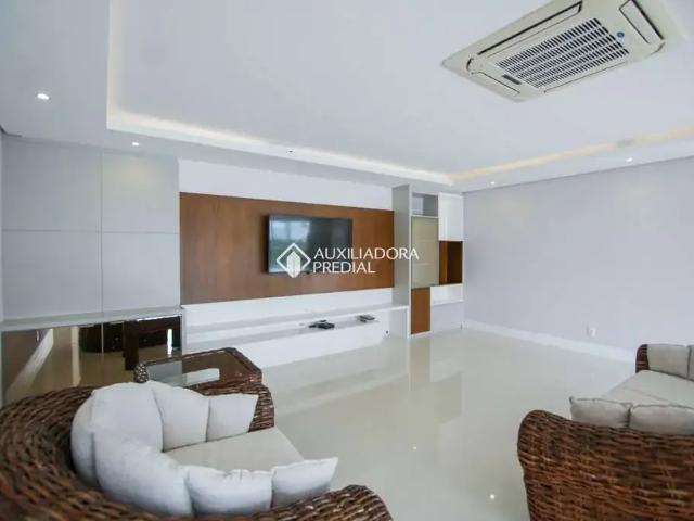 Casa aluguel em Região Geográfica Imediata de Florianópolis, Desterro