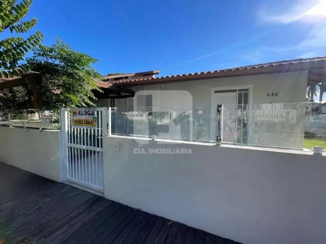 Casa aluguel em Região Geográfica Imediata de Florianópolis, Desterro