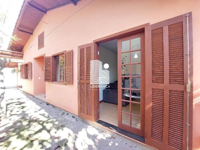 Casa aluguel em Região Geográfica Imediata de Florianópolis, Desterro
