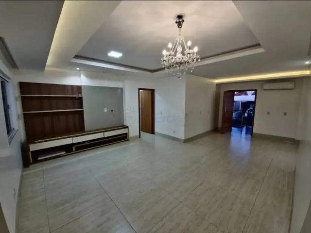 Casa aluguel em Região Geográfica Imediata de Goiânia, Goiânia