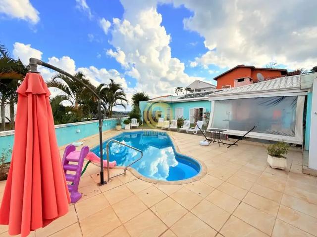 Casa aluguel em Região Imediata de São José dos Campos, Região Metropolitana do Vale do Paraíba e Litoral Norte