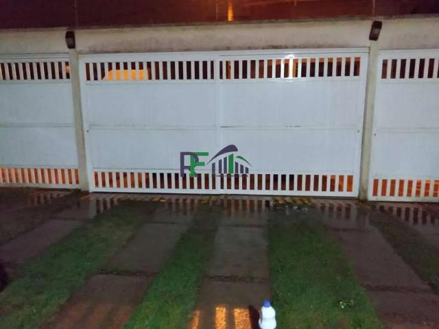 Casa aluguel em Região Imediata de Santos, Região Metropolitana da Baixada Santista