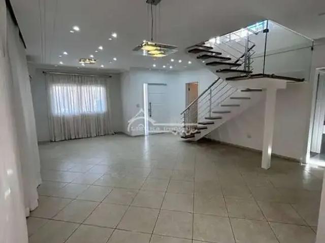 Casa aluguel em Região Imediata de São José dos Campos, Região Metropolitana do Vale do Paraíba e Litoral Norte