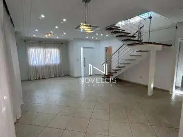 Casa aluguel em Região Imediata de São José dos Campos, Região Metropolitana do Vale do Paraíba e Litoral Norte