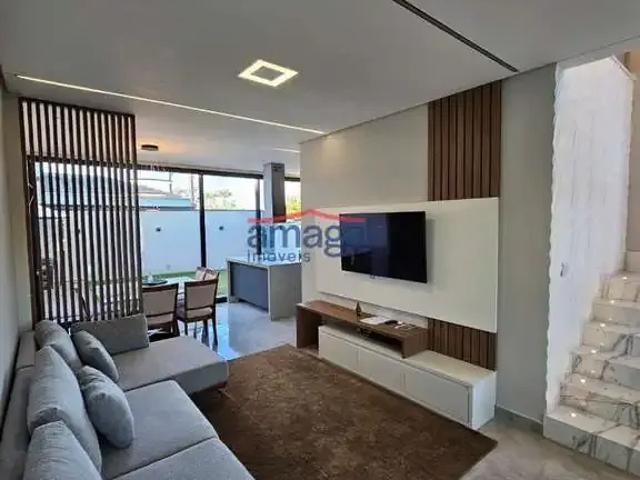 Casa aluguel em Região Imediata de São José dos Campos, Região Metropolitana do Vale do Paraíba e Litoral Norte