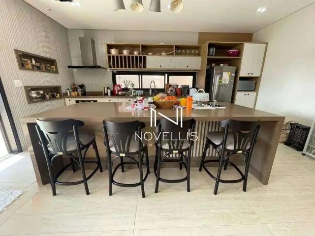Casa aluguel em Região Imediata de São José dos Campos, Região Metropolitana do Vale do Paraíba e Litoral Norte