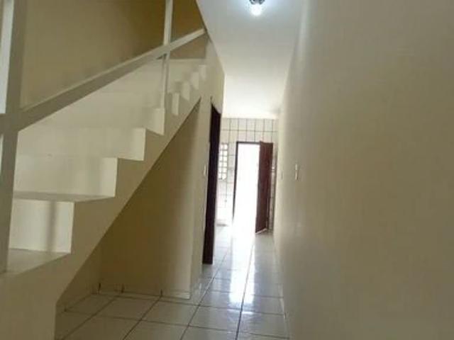 Casa aluguel em Região Imediata de São José dos Campos, Região Metropolitana do Vale do Paraíba e Litoral Norte