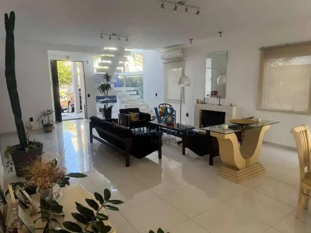 Casa aluguel em Região Imediata de São José dos Campos, Região Metropolitana do Vale do Paraíba e Litoral Norte