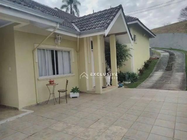 Casa aluguel em Região Imediata de São José dos Campos, Região Metropolitana do Vale do Paraíba e Litoral Norte