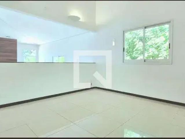 Casa aluguel em Região Geográfica Imediata de Belo Horizonte, Região Metropolitana de Belo Horizonte