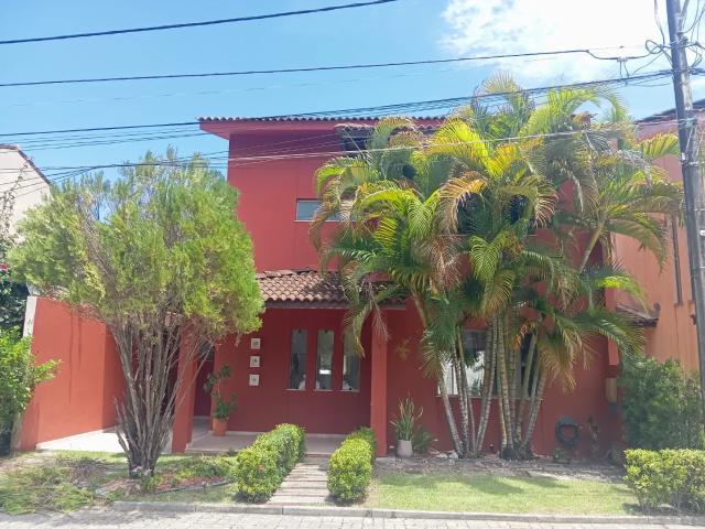 Casa aluguel em Região Geográfica Imediata de Salvador, Região Metropolitana de Salvador