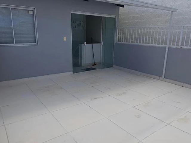 Casa aluguel em Quadra E, Lauro de Freitas