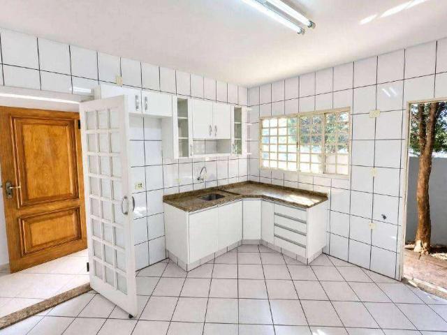Casa aluguel em Jardim Califórnia, Londrina