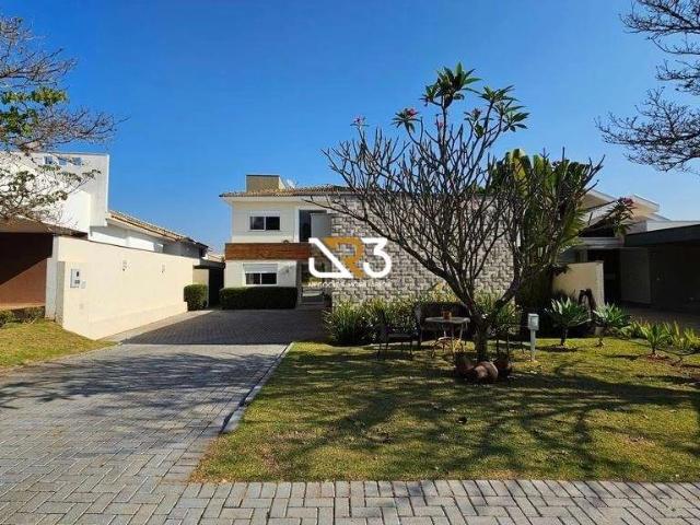 Casa aluguel em Vivendas do Arvoredo, Londrina
