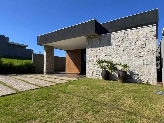 Casa aluguel em Região Geográfica Imediata de Londrina, Londrina