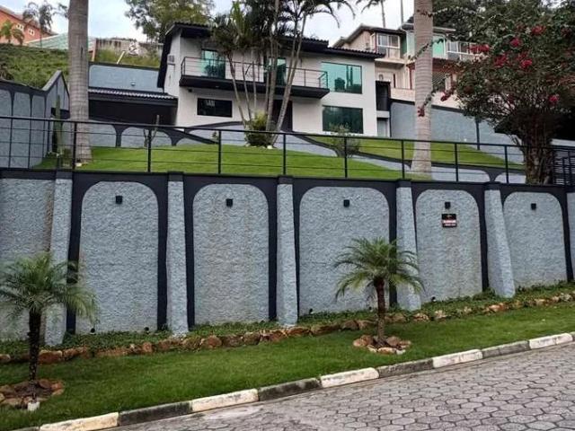 Casa aluguel em Jardim Galrão, Mairiporã