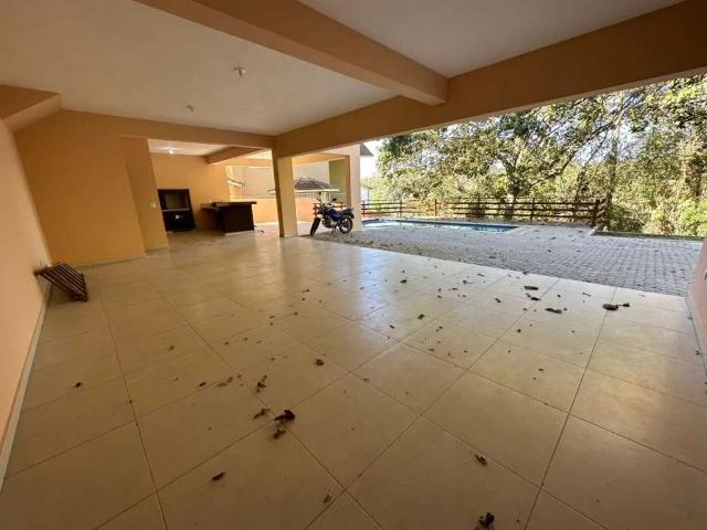 Casa aluguel em Parque Friburgo, Mairiporã