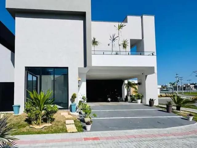 Casa aluguel em Região Geográfica Imediata do Rio de Janeiro, Região Metropolitana do Rio de Janeiro
