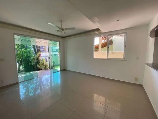 Casa aluguel em Região Geográfica Imediata do Rio de Janeiro, Região Metropolitana do Rio de Janeiro