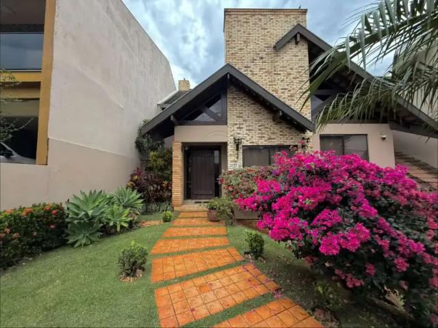 Casa aluguel em Região Geográfica Imediata de Maringá, Maringá