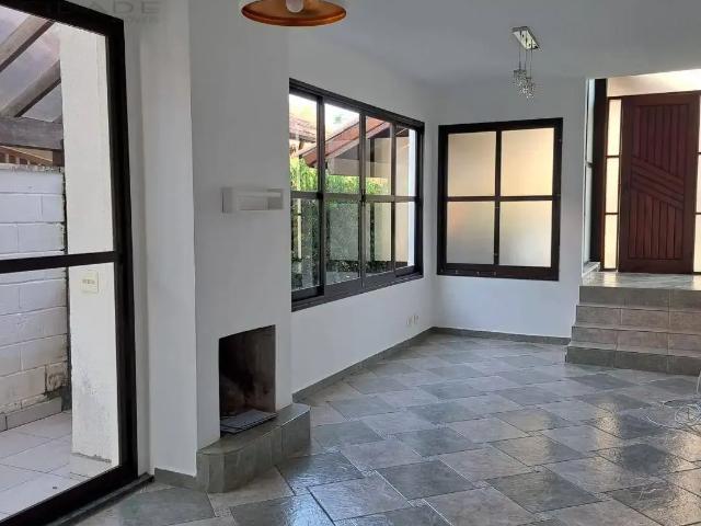 Casa aluguel em Vila Victória, Mogi das Cruzes
