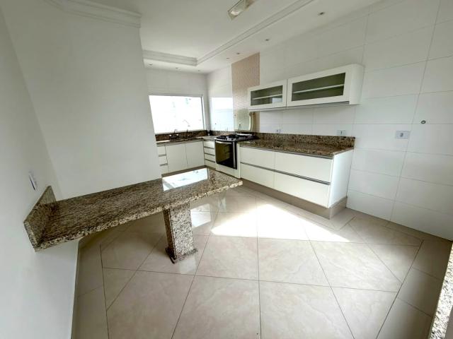 Casa aluguel em Jardim Betânia, Mogi das Cruzes