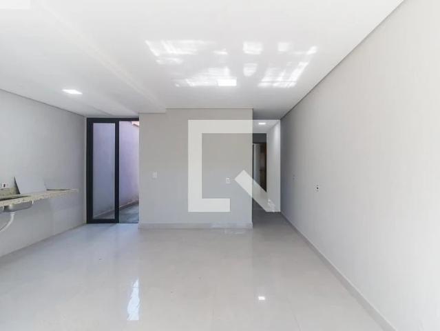Casa aluguel em Conjunto Residencial Rubi, Mogi das Cruzes