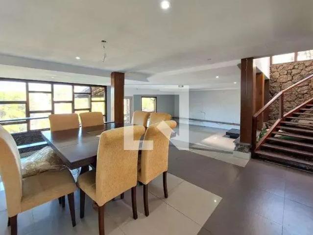 Casa aluguel em Região Geográfica Imediata do Rio de Janeiro, Região Metropolitana do Rio de Janeiro